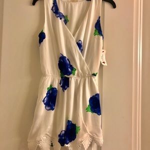 Red dress boutique romper size small